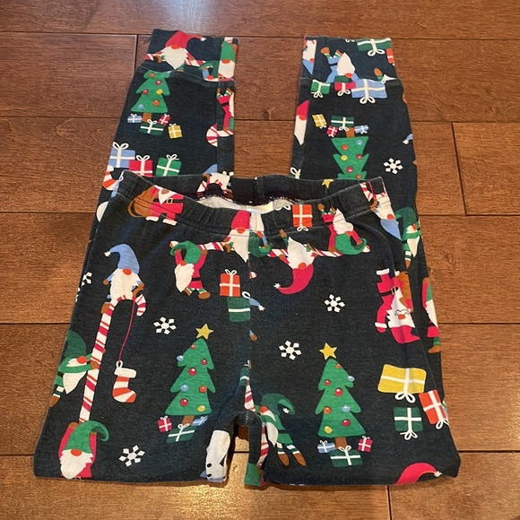 Gnome for the Holidays Pajama Set - Picture 4 of 5